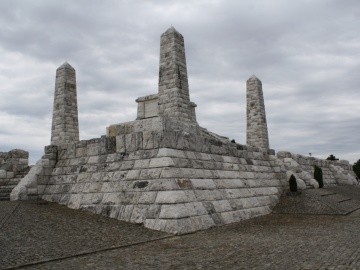 Mohyla a rodný dom M.R.Štefánika