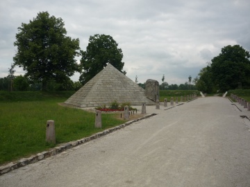 Pamätník Štefánika pri letisku